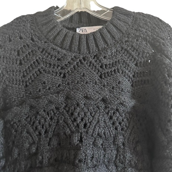 ZARA Cropped Sweater Black Knit Chunky Ruffle Long Sleeve size Small EUC - Picture 4 of 11